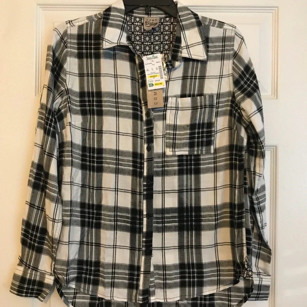 Plaid long sleeve button up
